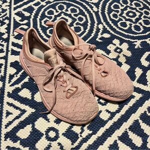 APL Techloom CrossFit Pink Trainer Sneakers